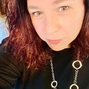 Meet your Posher, Michele